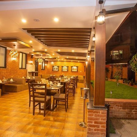 Pashupati Boutique Hotel & Spa Katmandu Zewnętrze zdjęcie