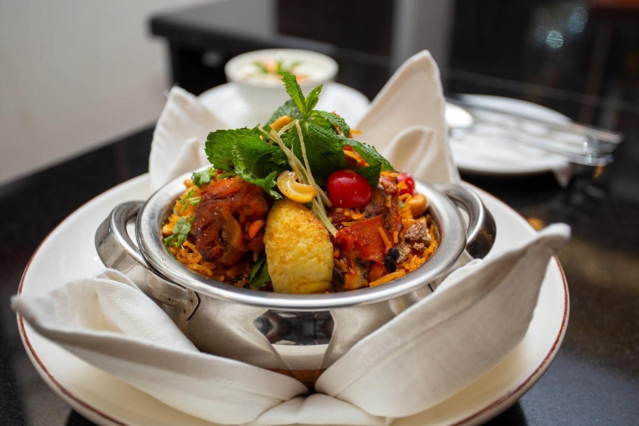 Pashupati Boutique Hotel & Spa Katmandu Zewnętrze zdjęcie