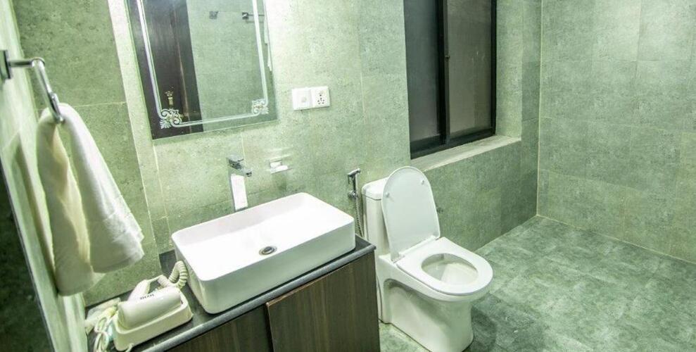 Pashupati Boutique Hotel & Spa Katmandu Zewnętrze zdjęcie